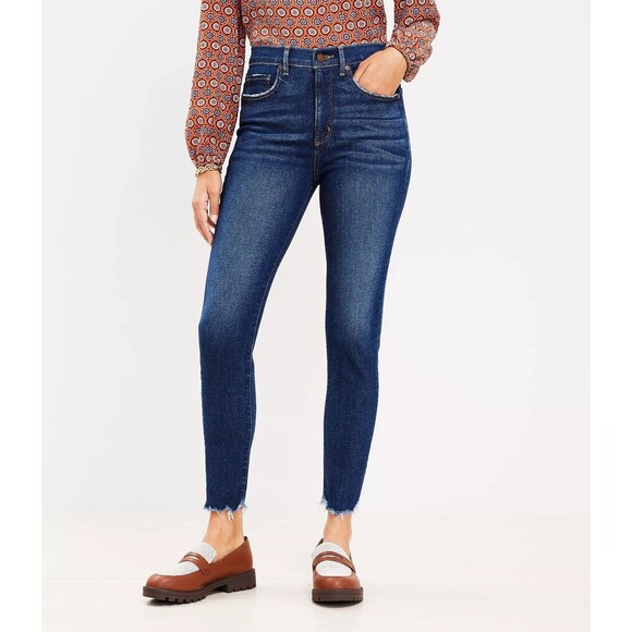 LOFT Made and Loved Skinny Jeans Women's 27/4 Dark blue Mid Rise Dark Wash - Picture 1 of 11